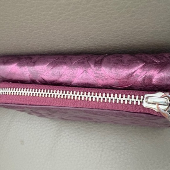 LIEBESKIND Berlin small small wallet embossed metallic burgundy red purple hue - Picture 7 of 16